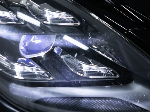 Certified 2022 Porsche Panamera 4S image 32