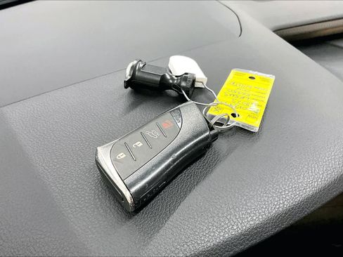Used 2023 Lexus RX 350 FWD w/ Accessory Package image 15