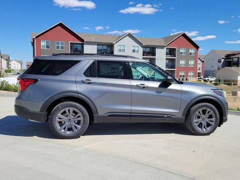 New 2026 Ford Explorer Active image 2