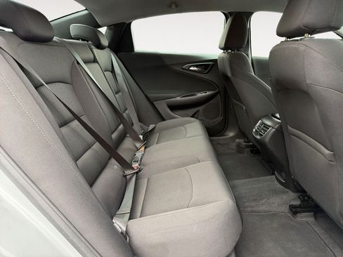 Used 2022 Chevrolet Malibu LT FWD image 23