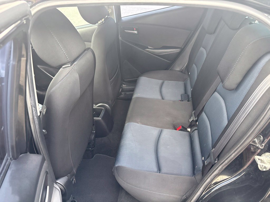Used 2017 Toyota Yaris iA FWD image 18