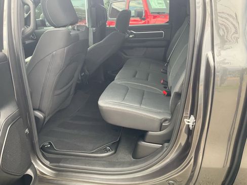 Used 2023 RAM 1500 Big Horn AWD/4WD image 17