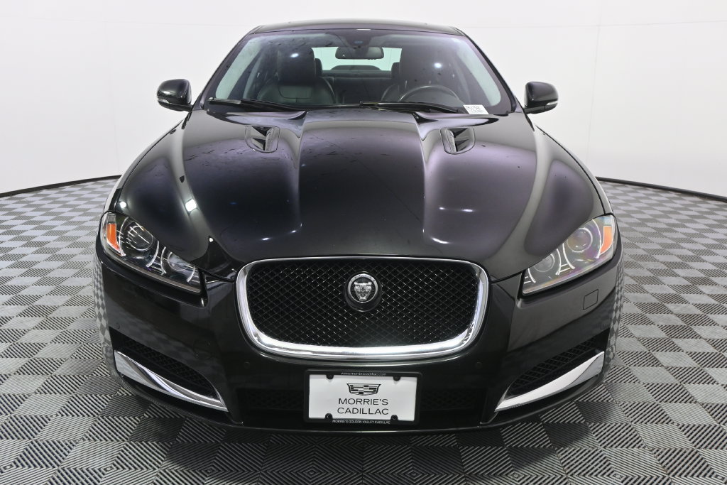 Used 2014 Jaguar XF Supercharged RWD image 10