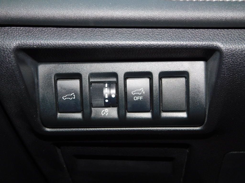 Used 2021 Subaru Outback Touring XT AWD/4WD image 30