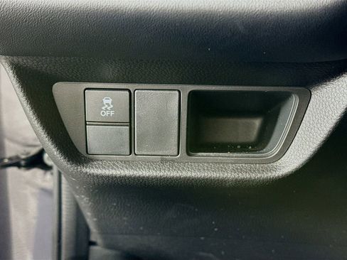 Used 2024 Honda HR-V EX-L image 10