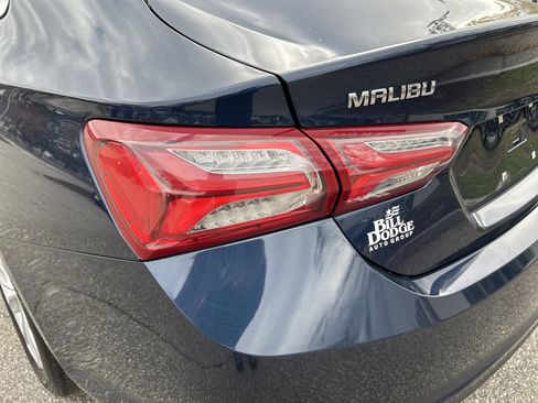 Used 2022 Chevrolet Malibu LT image 10