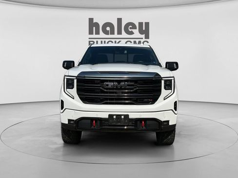 Used 2023 GMC Sierra 1500 AT4 w/ AT4 Preferred Package AWD/4WD image 8