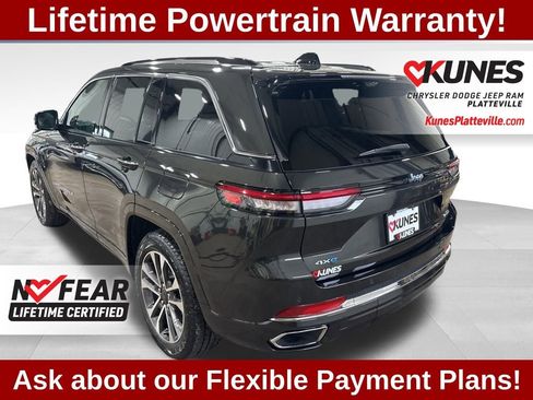 Used 2023 Jeep Grand Cherokee Overland w/ Luxury Tech Group IV image 8