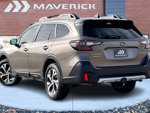 Used 2021 Subaru Outback Limited XT image 4