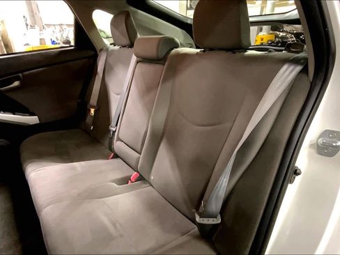 Used 2014 Toyota Prius Two image 20