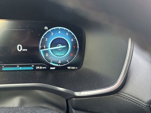 Used 2022 Hyundai Santa Fe XRT image 11