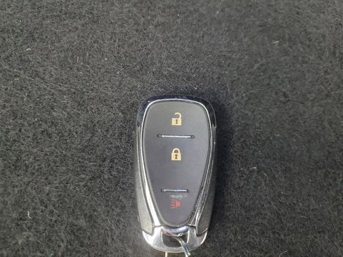 Used 2020 Chevrolet Equinox LT AWD/4WD image 32