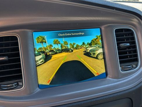 Used 2023 Dodge Charger SXT image 35