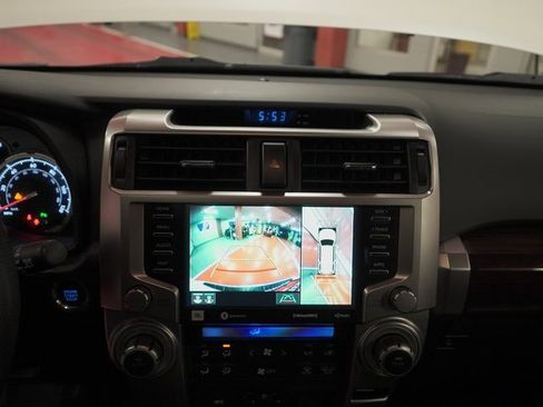 Used 2022 Toyota 4Runner Limited image 22