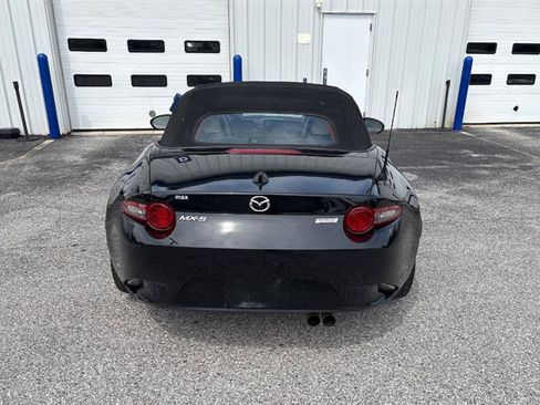 Used 2016 MAZDA MX-5 Miata Grand Touring RWD image 7