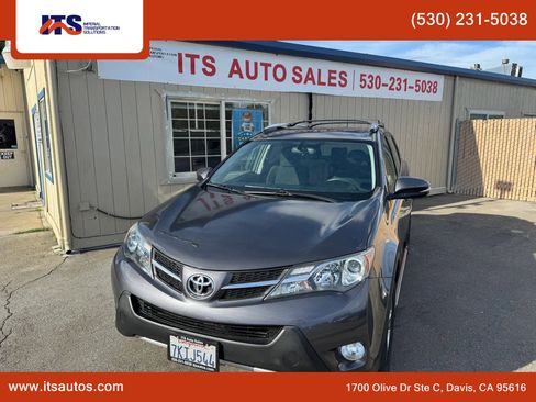 Used 2015 Toyota RAV4 XLE image 1