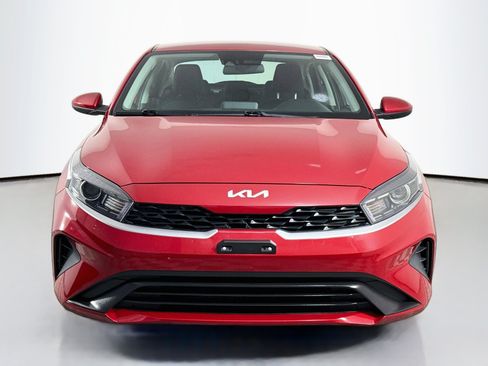 Used 2023 Kia Forte LXS FWD image 2