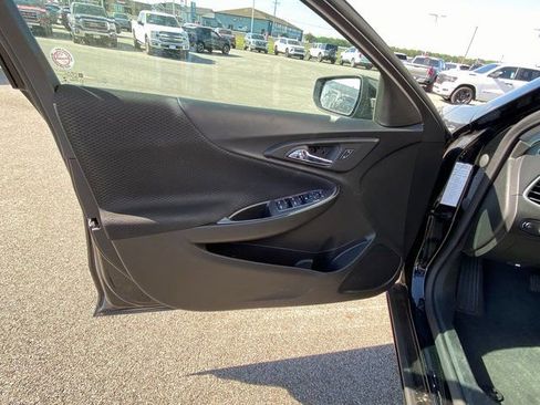 Used 2023 Chevrolet Malibu LT FWD image 15