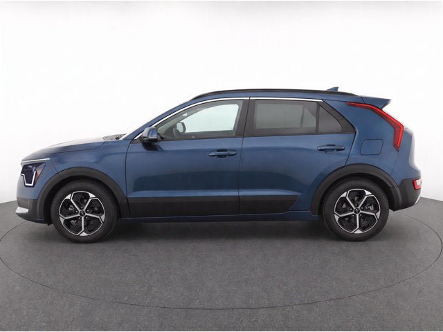 Used 2025 Kia Niro EX FWD image 8