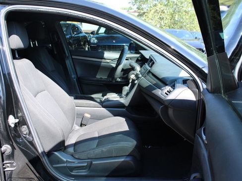 Used 2019 Honda Civic LX image 27