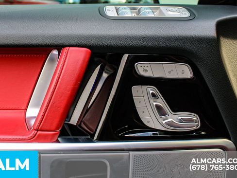 Used 2024 Mercedes-Benz G 550 image 40