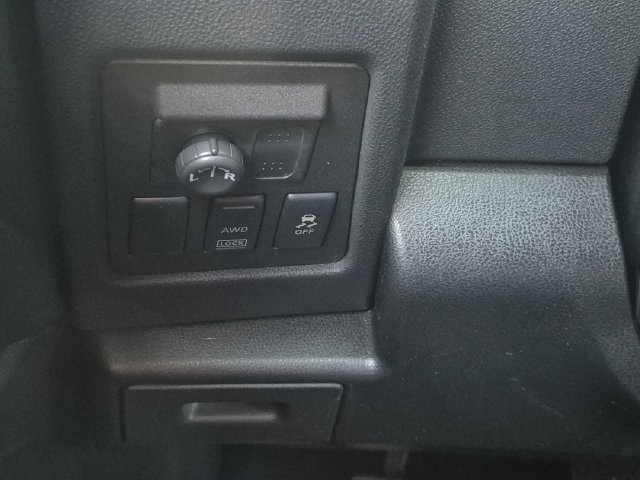 Used 2011 Nissan Rogue S AWD/4WD image 19