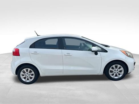 Used 2013 Kia Rio LX FWD image 7