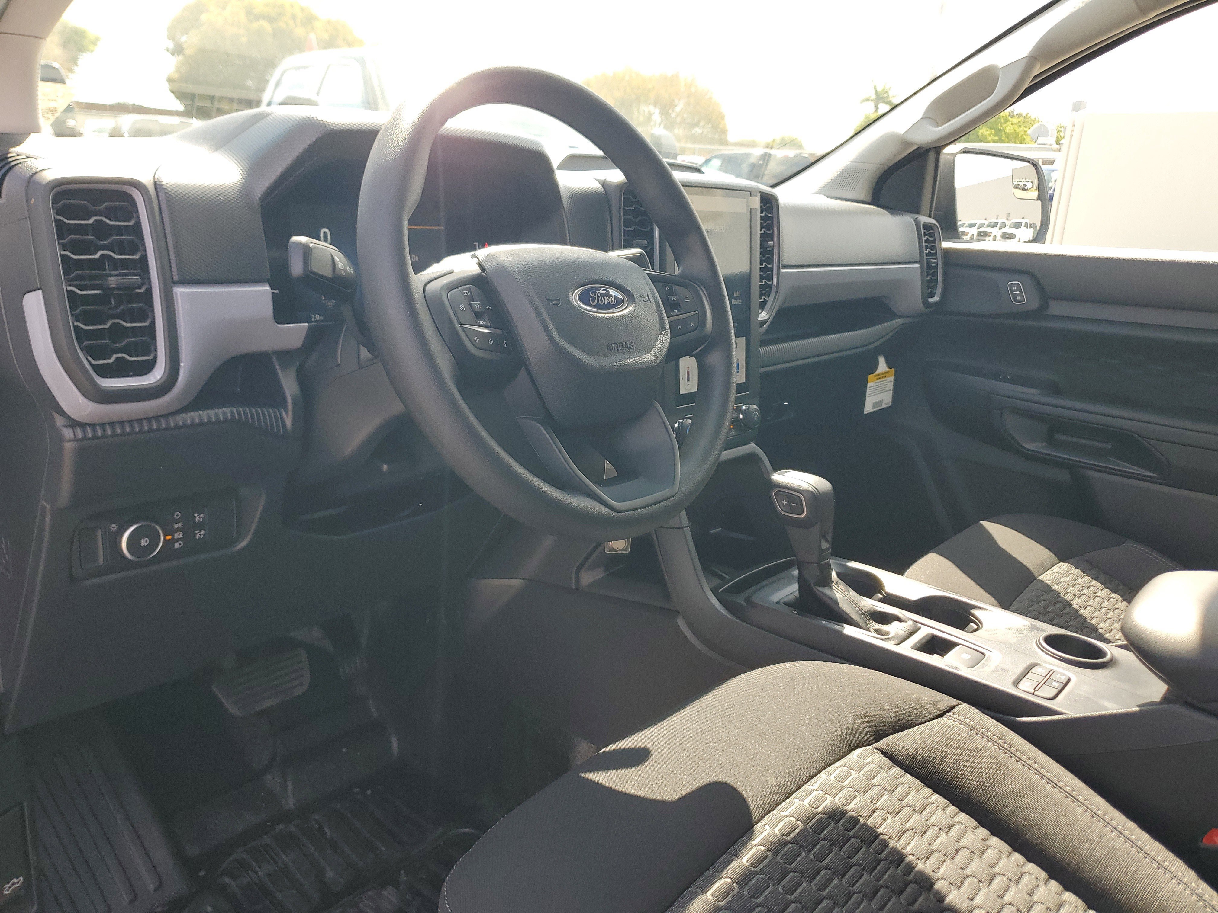 New 2026 Ford Ranger XL w/ Trailer Tow Package RWD image 10