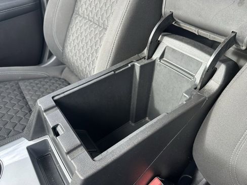 Used 2019 Chevrolet Blazer LT image 14