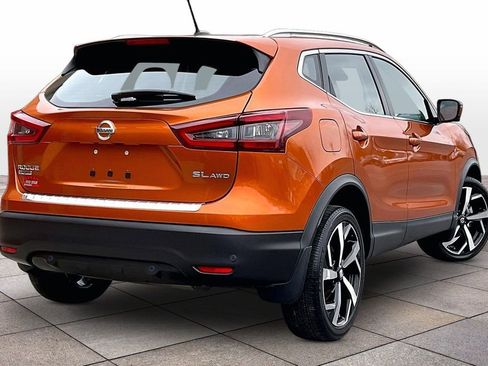 Used 2022 Nissan Rogue Sport SL image 12