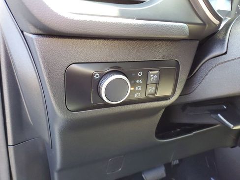 Used 2022 Ford Escape SE w/ Cold Weather Package AWD/4WD image 11