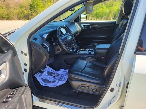 Used 2015 Nissan Pathfinder Platinum w/ Cargo Package AWD/4WD image 11