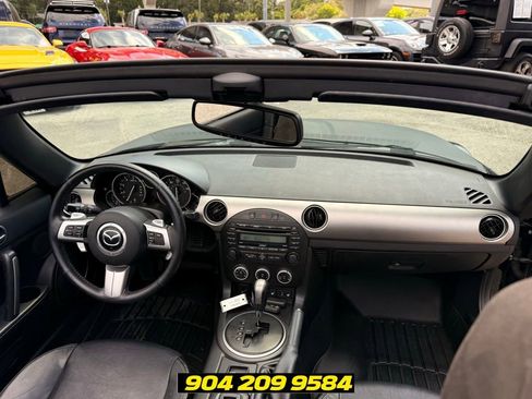Used 2011 MAZDA MX-5 Miata Grand Touring w/ Premium Pkg RWD image 24