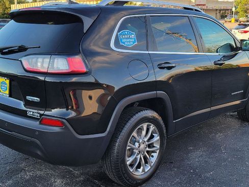 Used 2019 Jeep Cherokee Latitude Plus w/ Cold Weather Group image 28
