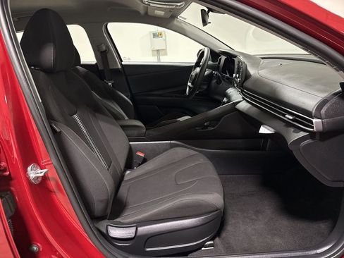 Used 2021 Hyundai Elantra SEL FWD image 20
