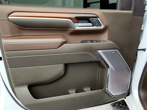 Used 2024 GMC Sierra 2500 Denali w/ Denali Reserve Package image 10