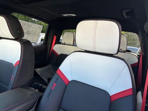 New 2025 GMC Canyon AT4 w/ AT4X Package image 27