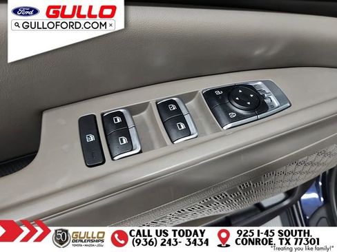 Used 2025 Kia Carnival image 20