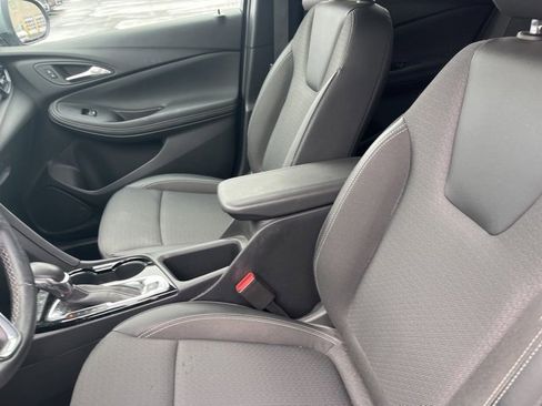 Used 2023 Buick Encore GX Select w/ Sport Touring Package image 8