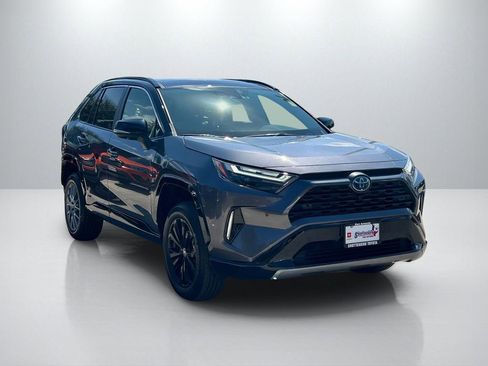 Used 2024 Toyota RAV4 XSE w/ Advanced Technology Package AWD/4WD image 3