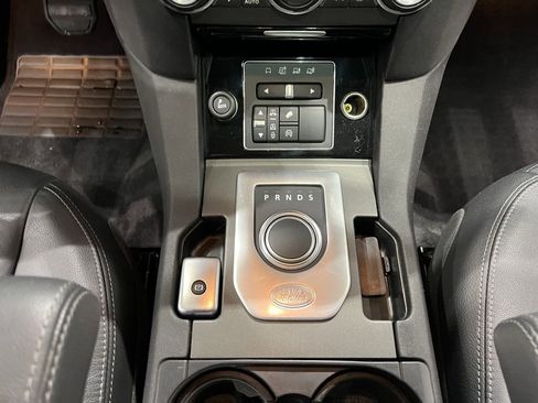 Used 2016 Land Rover LR4 HSE image 45