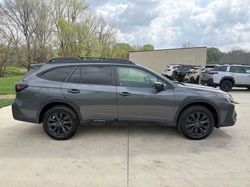 Certified 2023 Subaru Outback Onyx Edition AWD/4WD image 7
