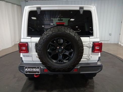 Used 2019 Jeep Wrangler Unlimited Sahara w/ Quick Order Package 24M Moab image 7
