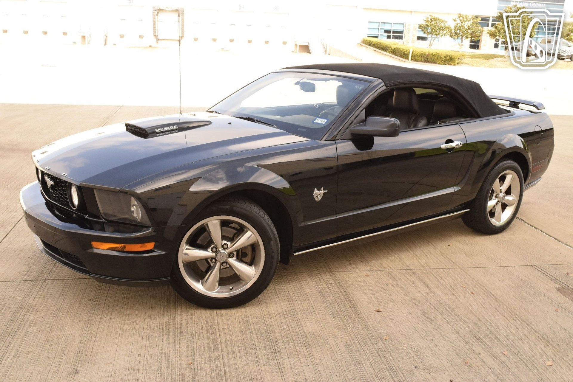 Used 2009 Ford Mustang GT RWD image 12