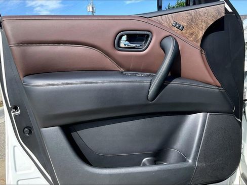 Certified 2021 INFINITI QX80 Premium Select w/ Cargo Package AWD/4WD image 14