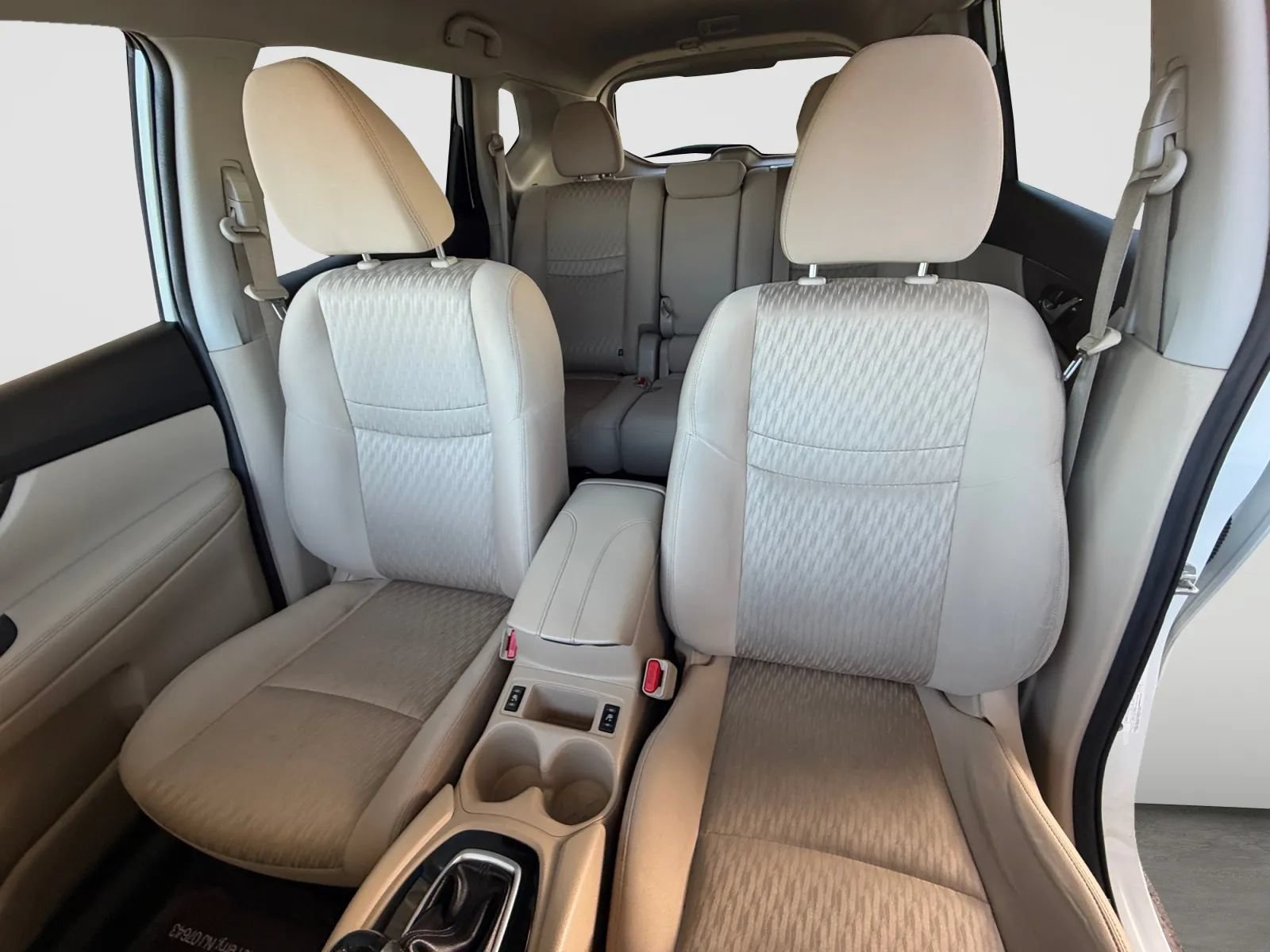 Used 2019 Nissan Rogue SV AWD/4WD image 13