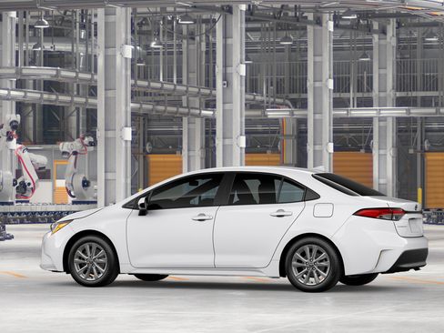 New 2026 Toyota Corolla LE w/ LE Premium Package FWD image 7