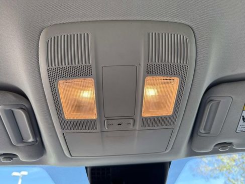 Used 2021 MAZDA CX-5 Touring image 44