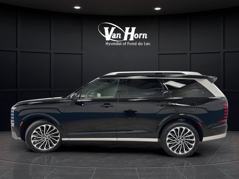 Used 2026 Hyundai Palisade Calligraphy AWD/4WD image 4