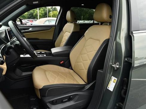 Certified 2026 Volkswagen Atlas Cross Sport SE AWD/4WD image 19